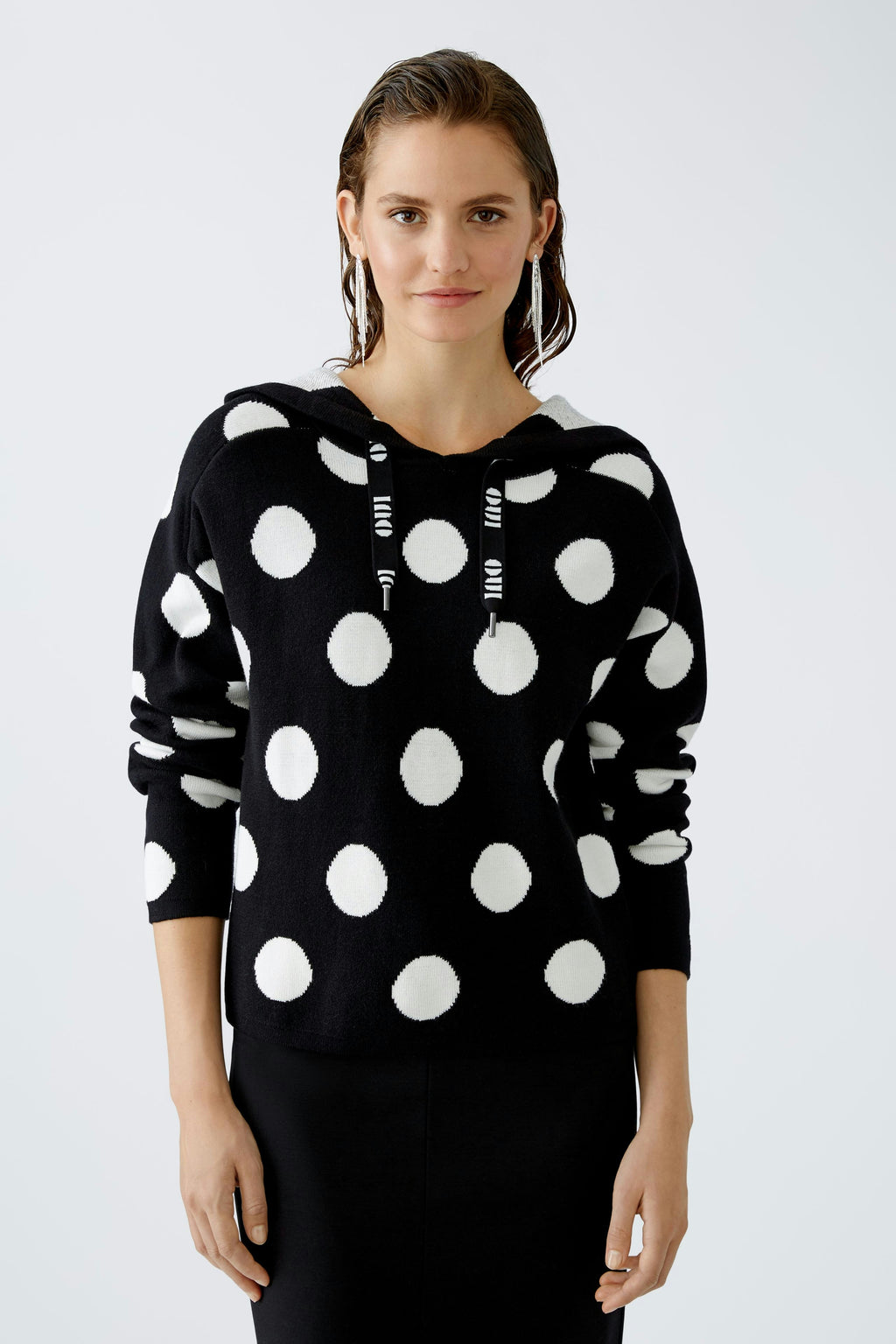 oui spotted knit hoodie in black and white (front)