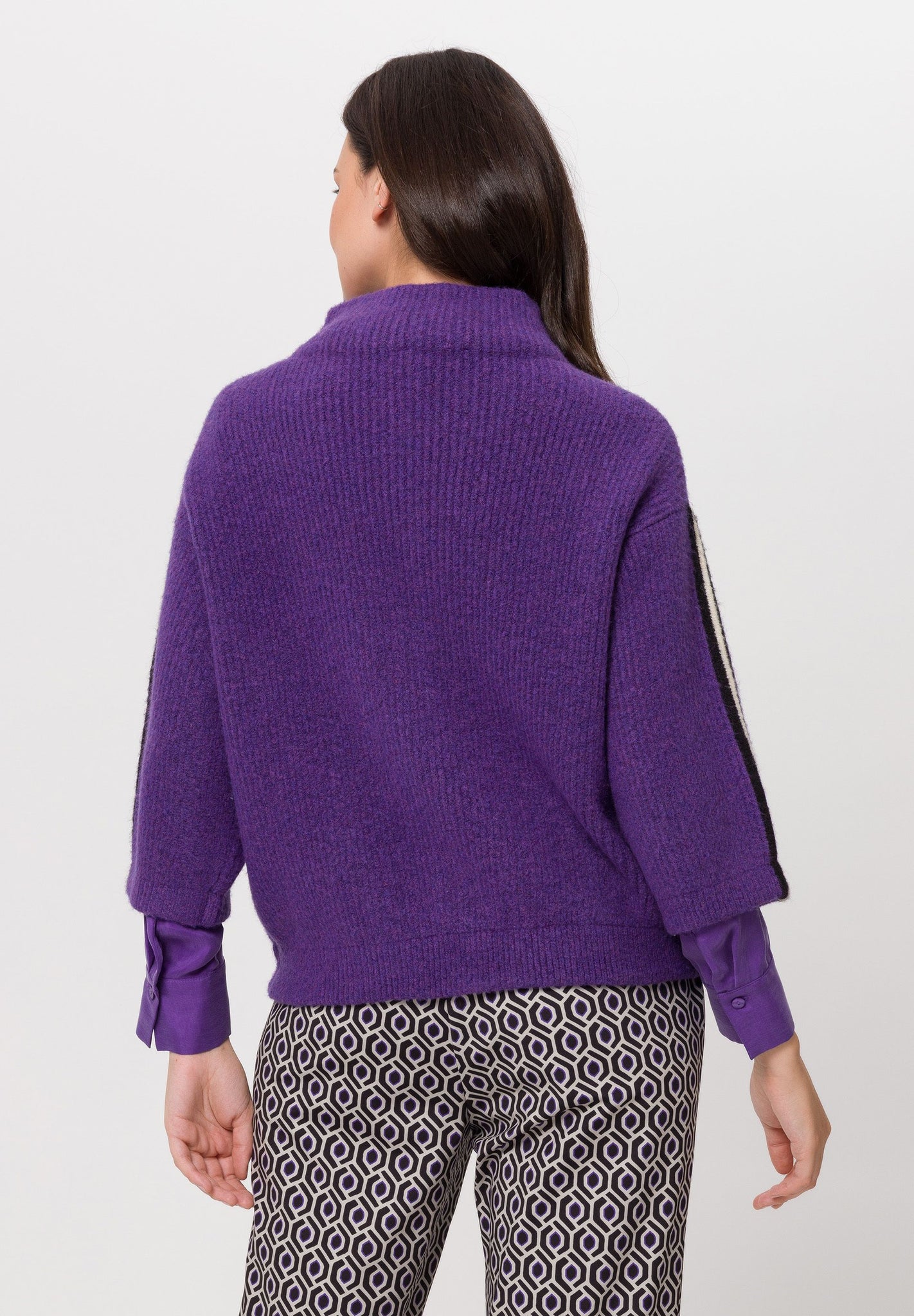 Tuzzi wool zip up cardigan in purple (back)