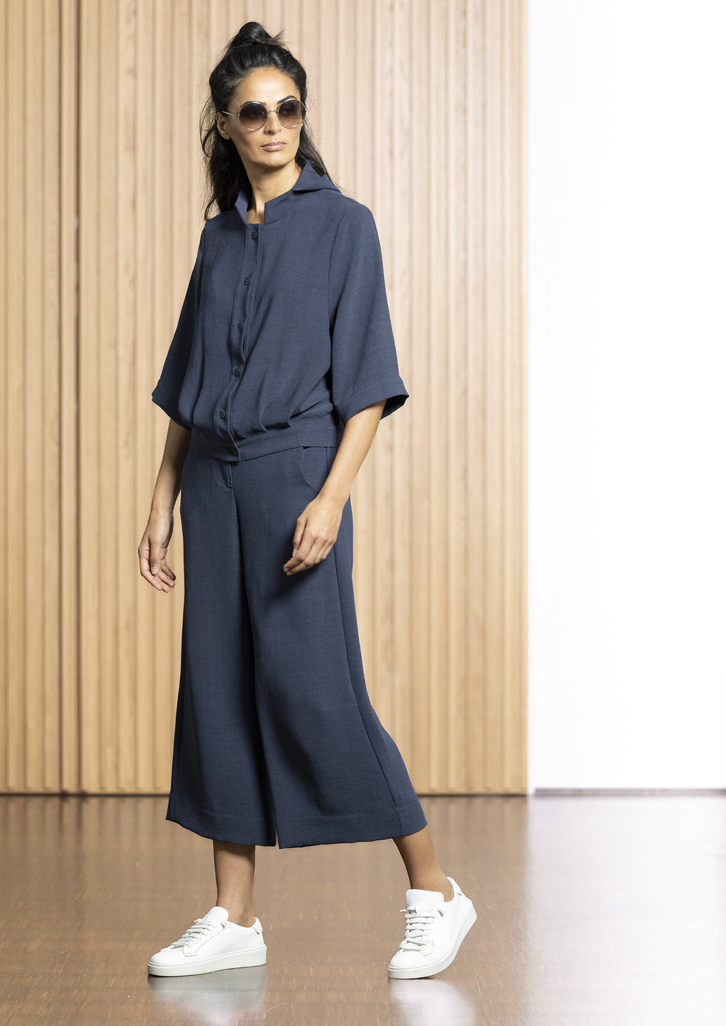 Ania schierholt ocean wide leg culottes in navy (front)