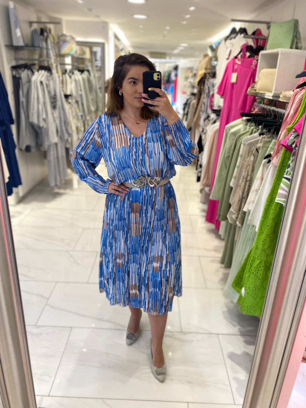 long sleeve printed pleat detail and vneck midi dress in blue (front)