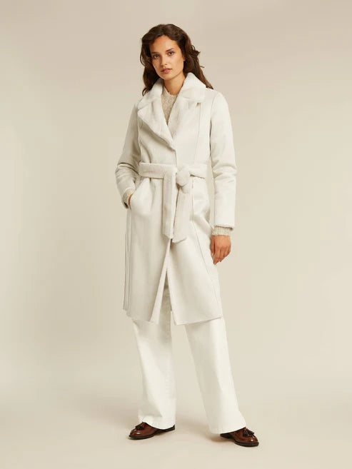 beaumont lara reversible coat in off white (reverse front)