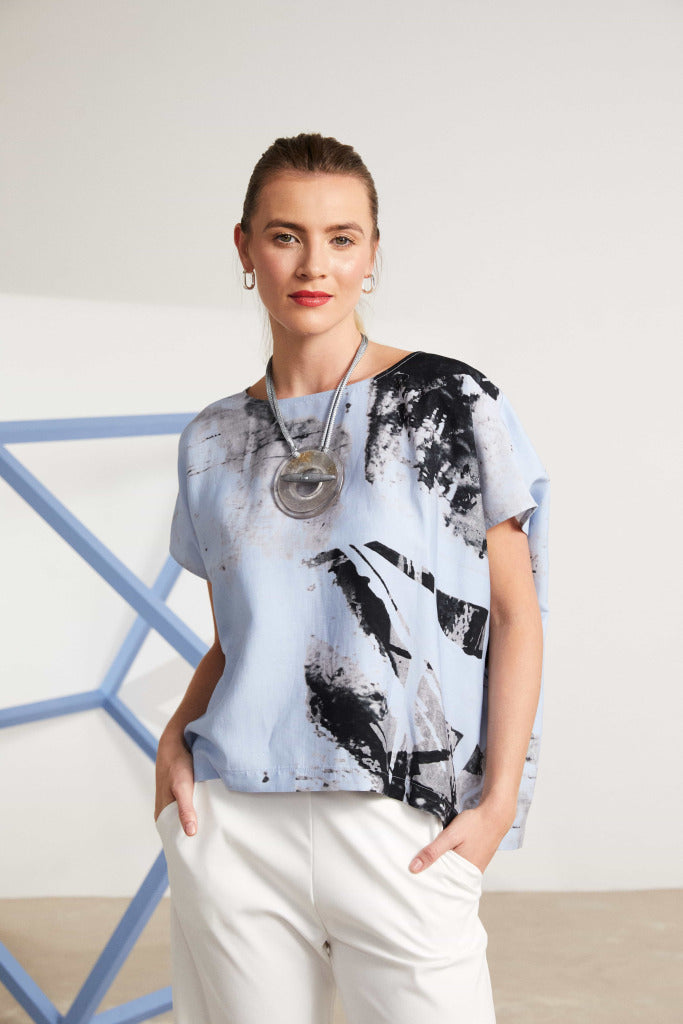 naya marble graphic square top in artic blue (front)