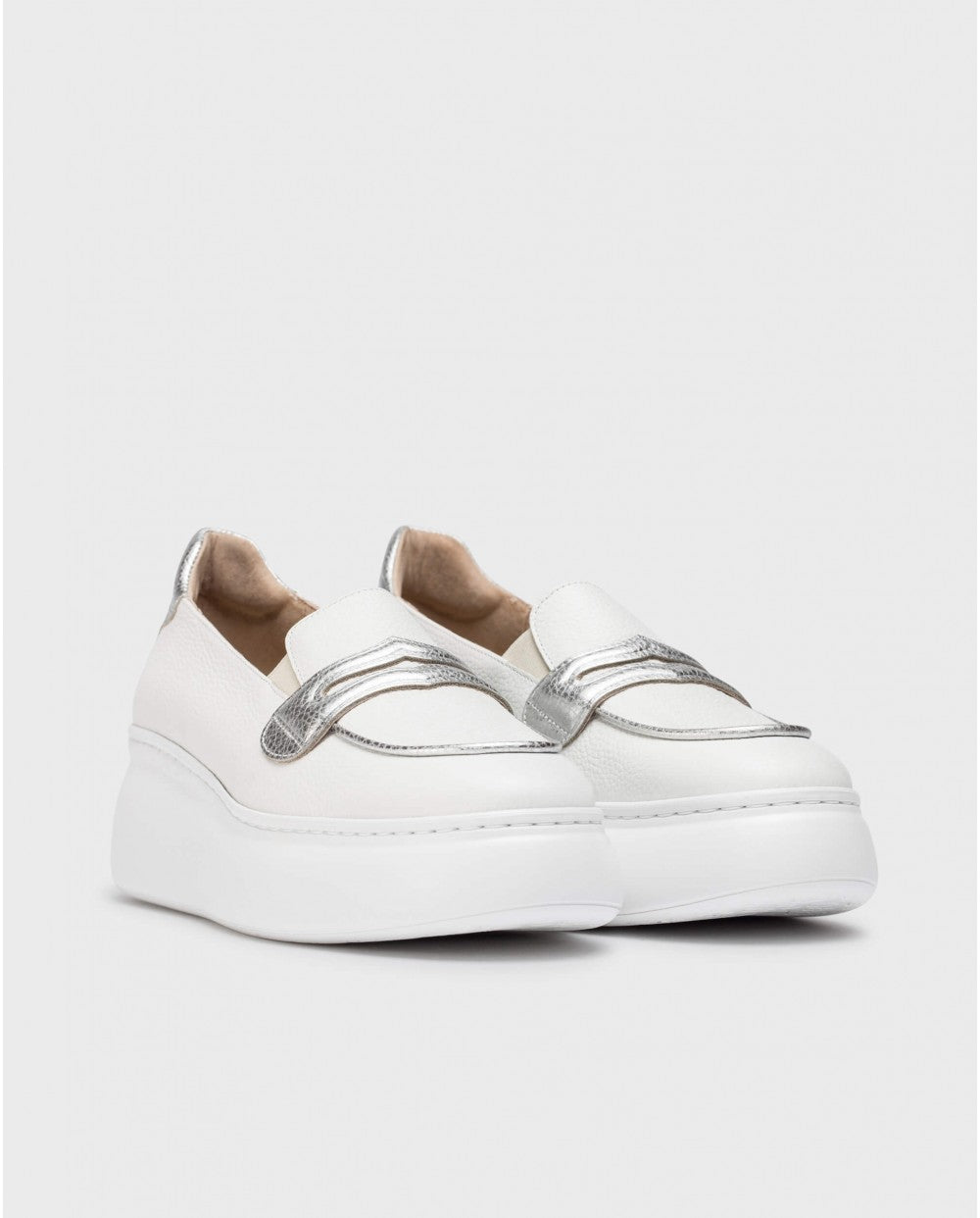 wonders bacan wedge loafers in white&silver (front)