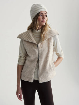 varley aspen boucle sherpa gilet in cream (front)