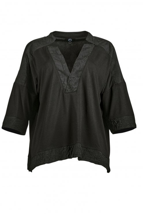 mysoul crinkle vneck top in black (front)