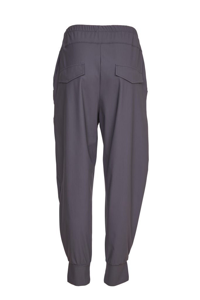 NAYA classic gathered pocket travel fabric trousers in anthracite (back)