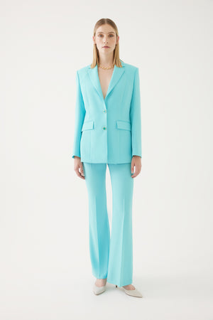 <p>Exquise turquoise longline button up blazer, matching trousers available as a co-ordinate </p>
<p>Product code 4205006</p>