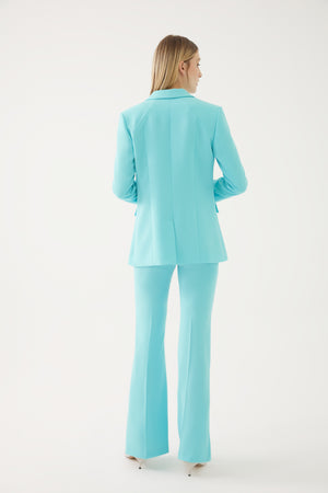 Exquise turquoise longline button up blazer
Product code 4205006